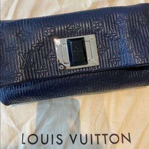 LOUIS VUITTON Limited Edition Blue Leather Monogram Altair Clutch with dust bag